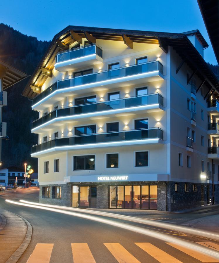 Hotel Neuwirt Zell am Ziller Exterior photo